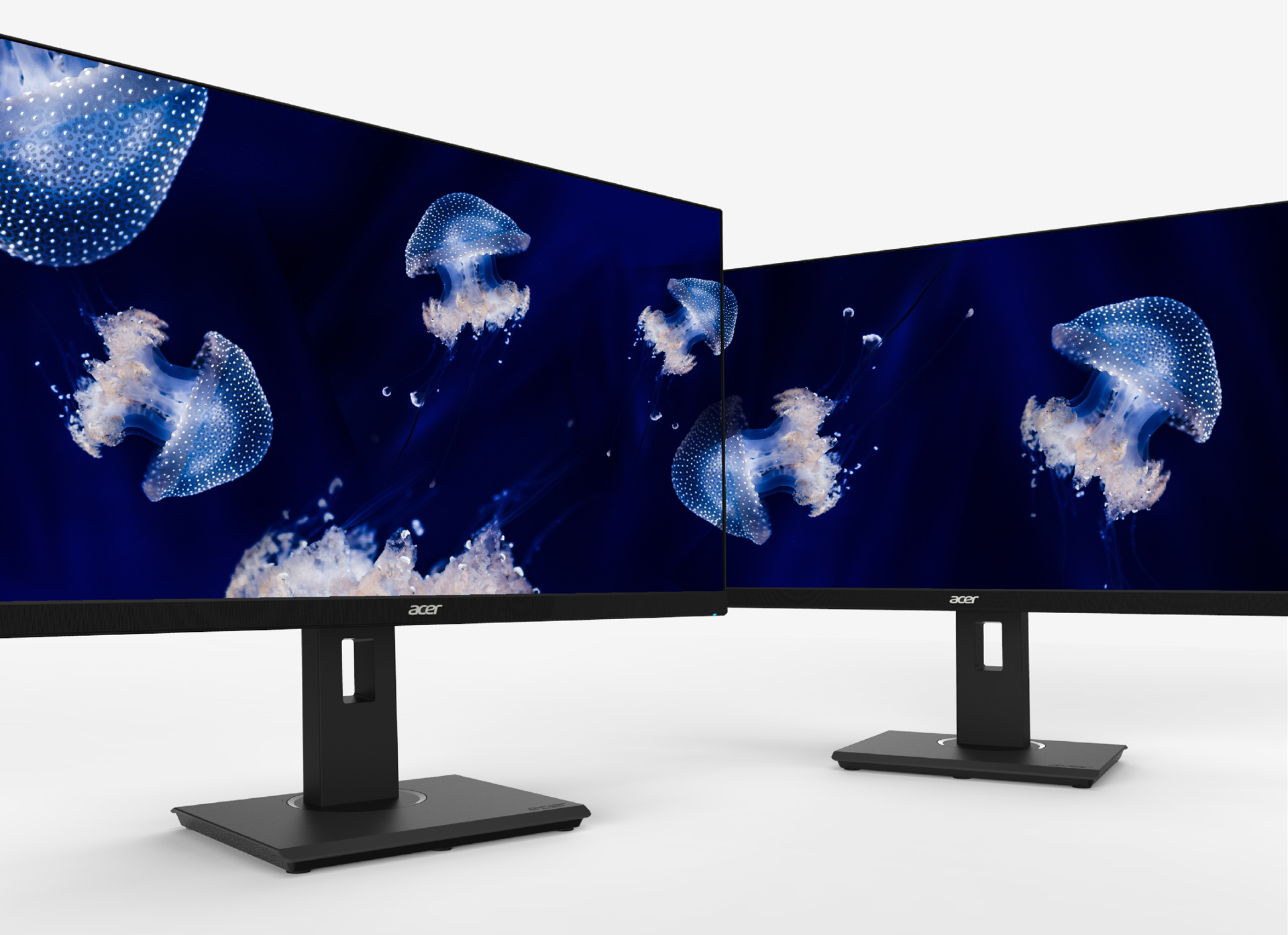 a jellyfish image cross two monitors as screen