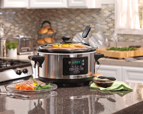 Hamilton Beach Set and Forget 6 quart Digital Programmable Slow Cooker 33969A