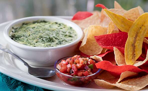 Creamy Spinach and Artichoke Dip