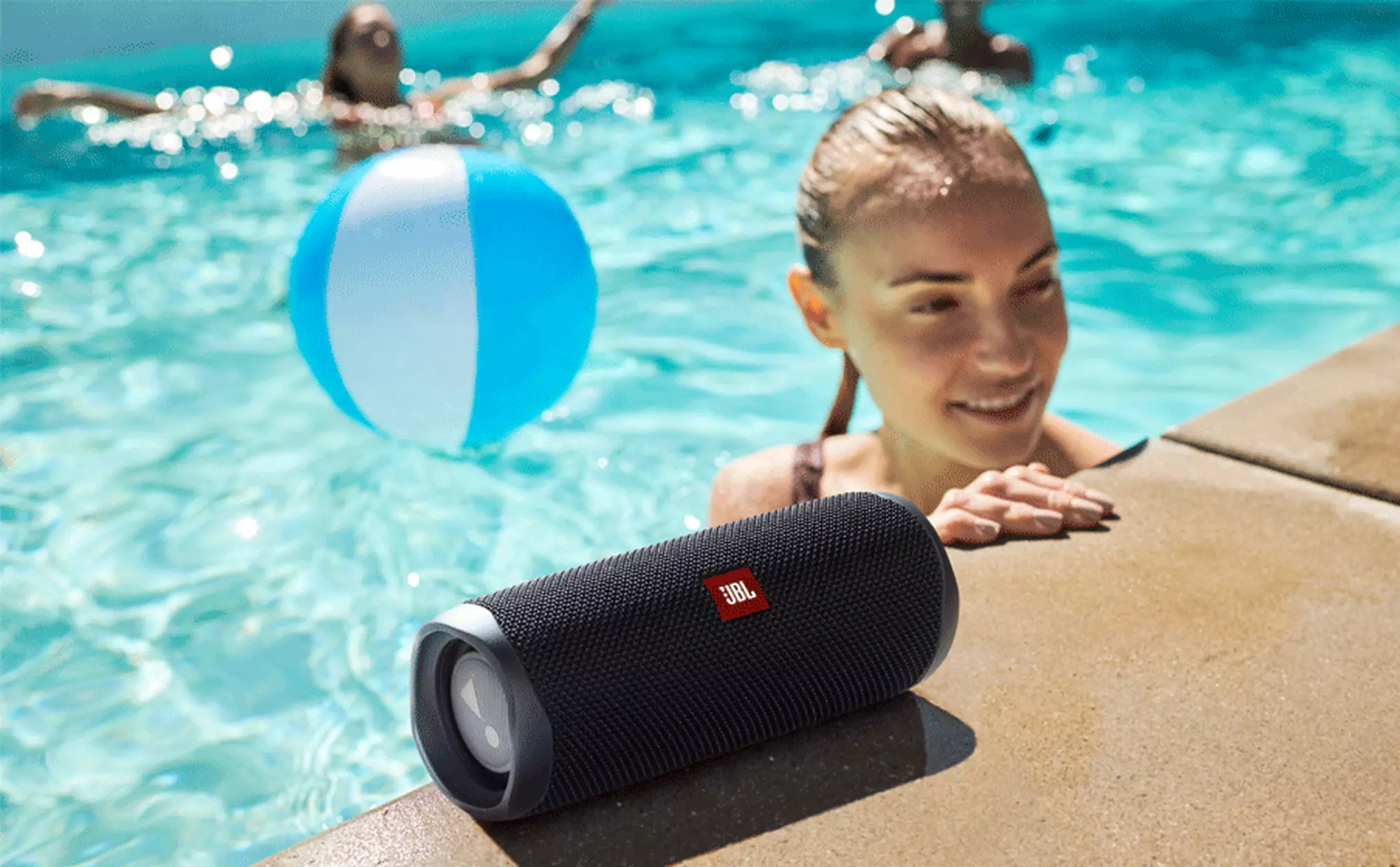 Колонку взять. Портативная акустика JBL Flip 5 Black. Портативная колонка JBL Flip 5 черный. Беспроводная акустика JBL Flip 5 Blue. Портативная колонка JBL Flip 5 Blue jblflip5blu.