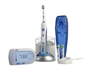 Oral B D30.526.4X Triumph 9900 Toothbrush with Smart Guide