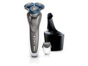 Philips Norelco S7720 85 7700 Wet Dry Electric Shaver with Smartclean System Series 7000