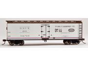 Bachmann HO Scale Train Reefer Pure Carbonic Company 19805