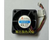 DC square Cooler of Y.S TECH 3010 FD0530103B with 5V 0.45W 3 Wires 3 Pins