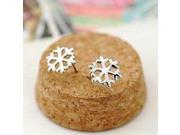 Lovely Girls Stud Earrings Trendy Beautiful Snowflake Shape Silver Plate Earrings for Party Gift