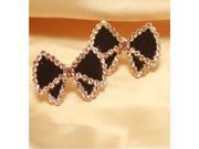 Awesome Lovely Girls Earring Fashion Black Bowknot Inlaid Crystal Zinc Alloy Gold Plated Stud Earrings for Gift