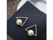 2pcs C261 Noble European Style Geometric Triangle Artificial Pearl Alloy Women Stud Earrings White