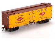 Athearn Roundhouse HO Scale 36ft. Old Time Wood Reefer California CFX 28512