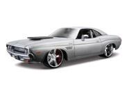 UPC 781624422286 product image for Maisto AS 1970 Dodge Challenger R/T Coupe | upcitemdb.com