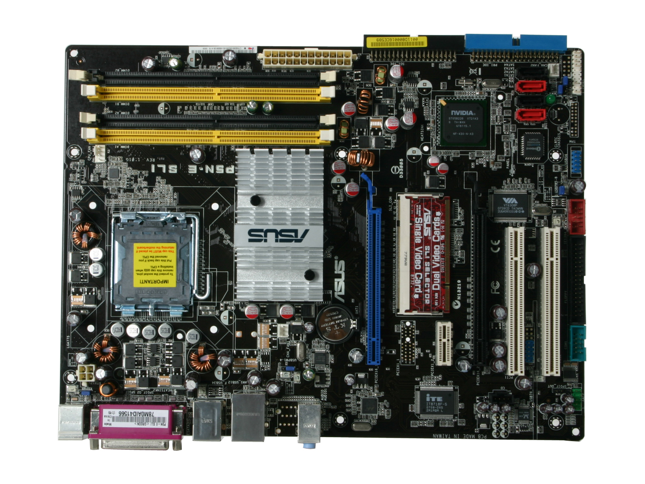 ASUS P5N E SLI LGA 775 NVIDIA nForce 650i SLI ATX Intel Motherboard
