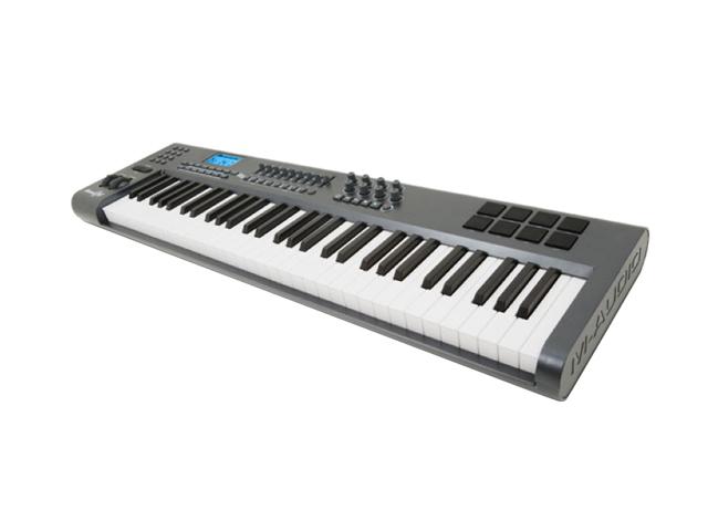 M Audio Axiom 61 Advanced 61 Key Semi Weighted USB MIDI Controller