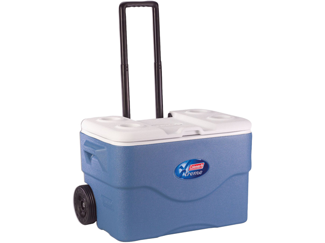 COLEMAN 3000000732 75 Quart 75 Quart Xtreme 5 Wheeled Cooler Blue