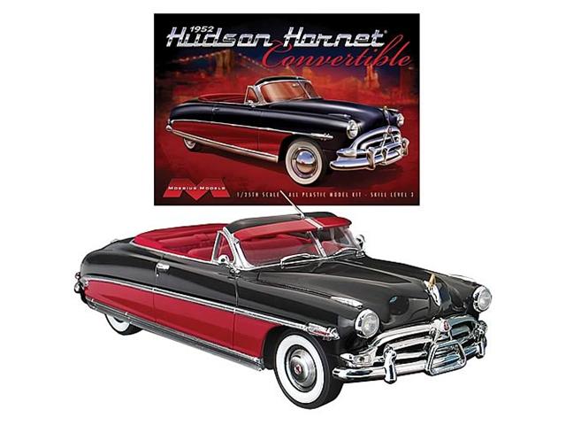 1952 Hudson Hornet Convertible 1:25 Scale Model Kit