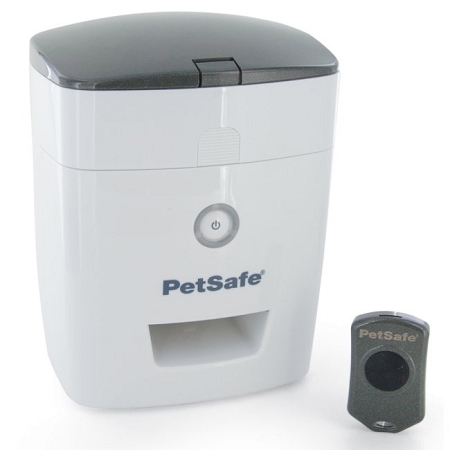 PetSafe Train N Praise Treat Dispenser