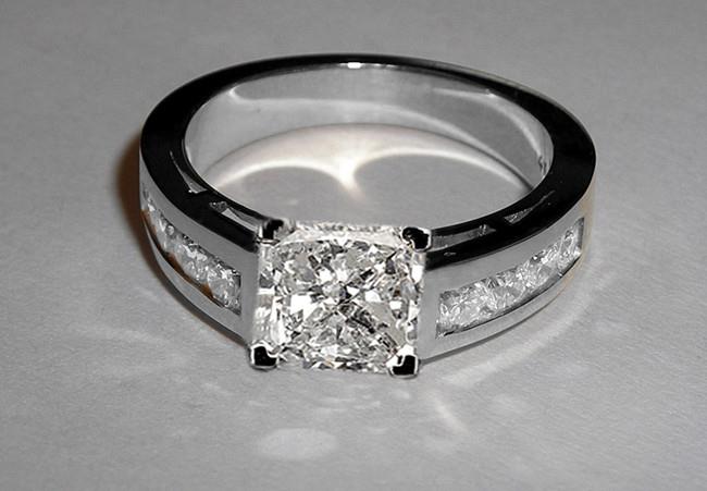 ring 3 ct. high quality diamonds wedding ring gold new