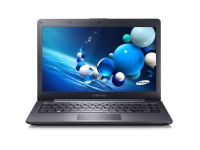 Samsung ATIV Book NP680Z5E 15.6" LED Notebook   Intel Core i7 2.40 GHz