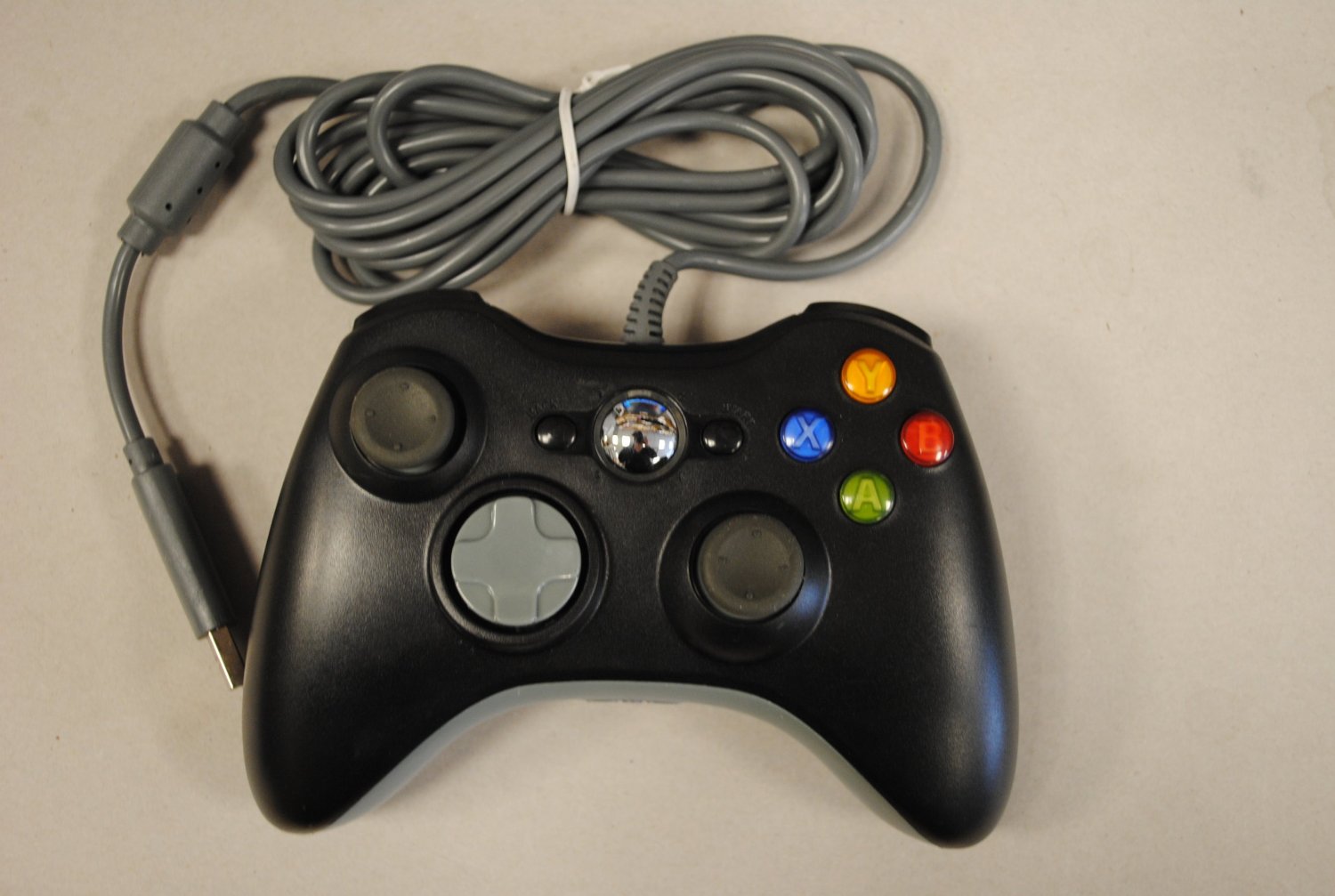 Xbox 360 Wired Controller Black/Glossy Black