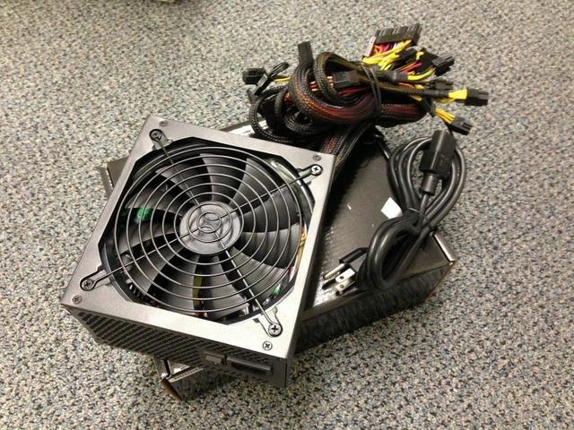 900W ATX Power Supply 14CM Fan PCI E SLI SATA 20/24 PIN 900 WATT Gaming Upgrade