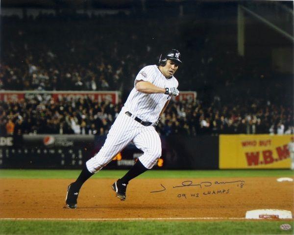 Johnny Damon Signed New York Yankees 16x20 Inscribed "09 WS Champs" SI