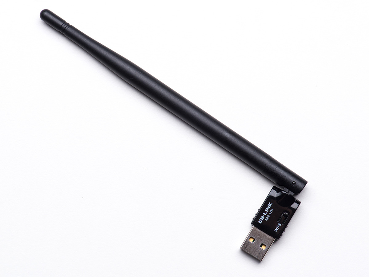 USB WiFi (802.11b/g/n) Module with Antenna for Raspberry Pi