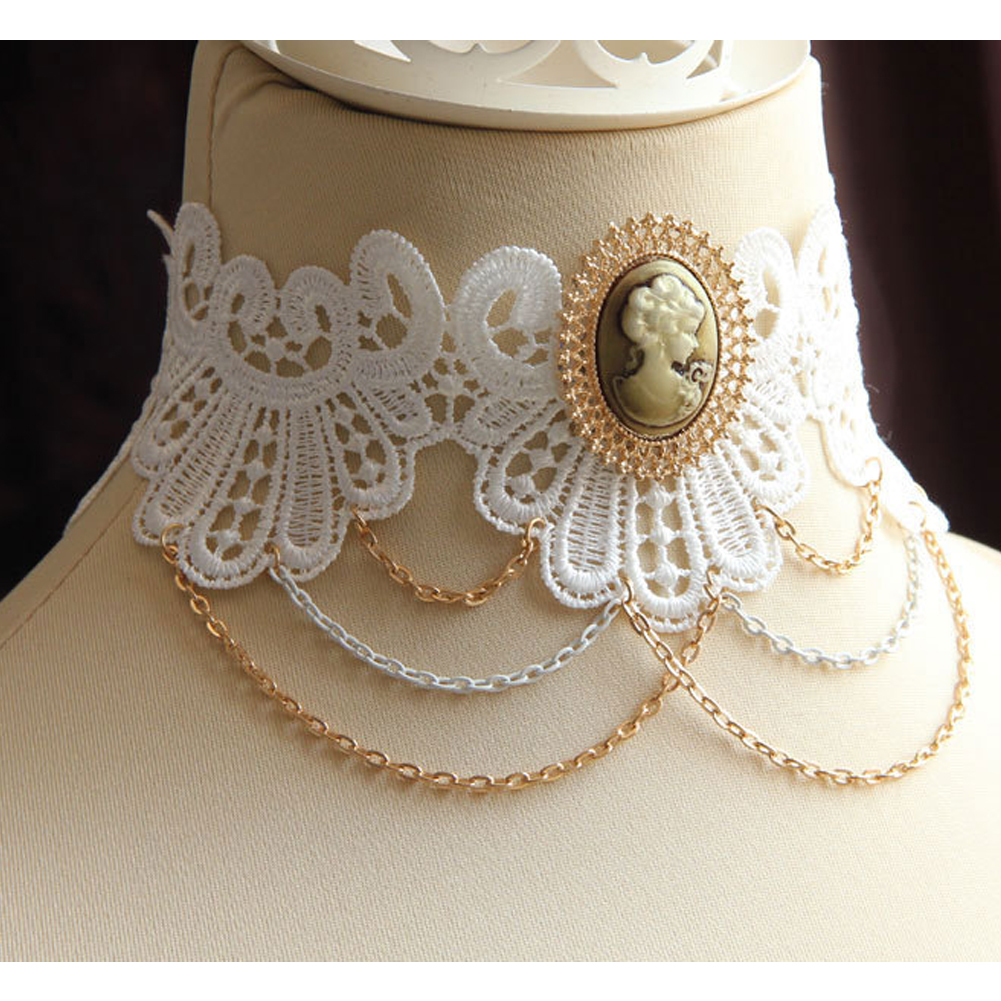 Womens Ladies Girls White Lace Necklace Pendant Handmade Adjustable Retro Vintage Elegant Vampire Clothes Chain Collar Wedding Decorations Halloween Party Classic Holiday Present Gift