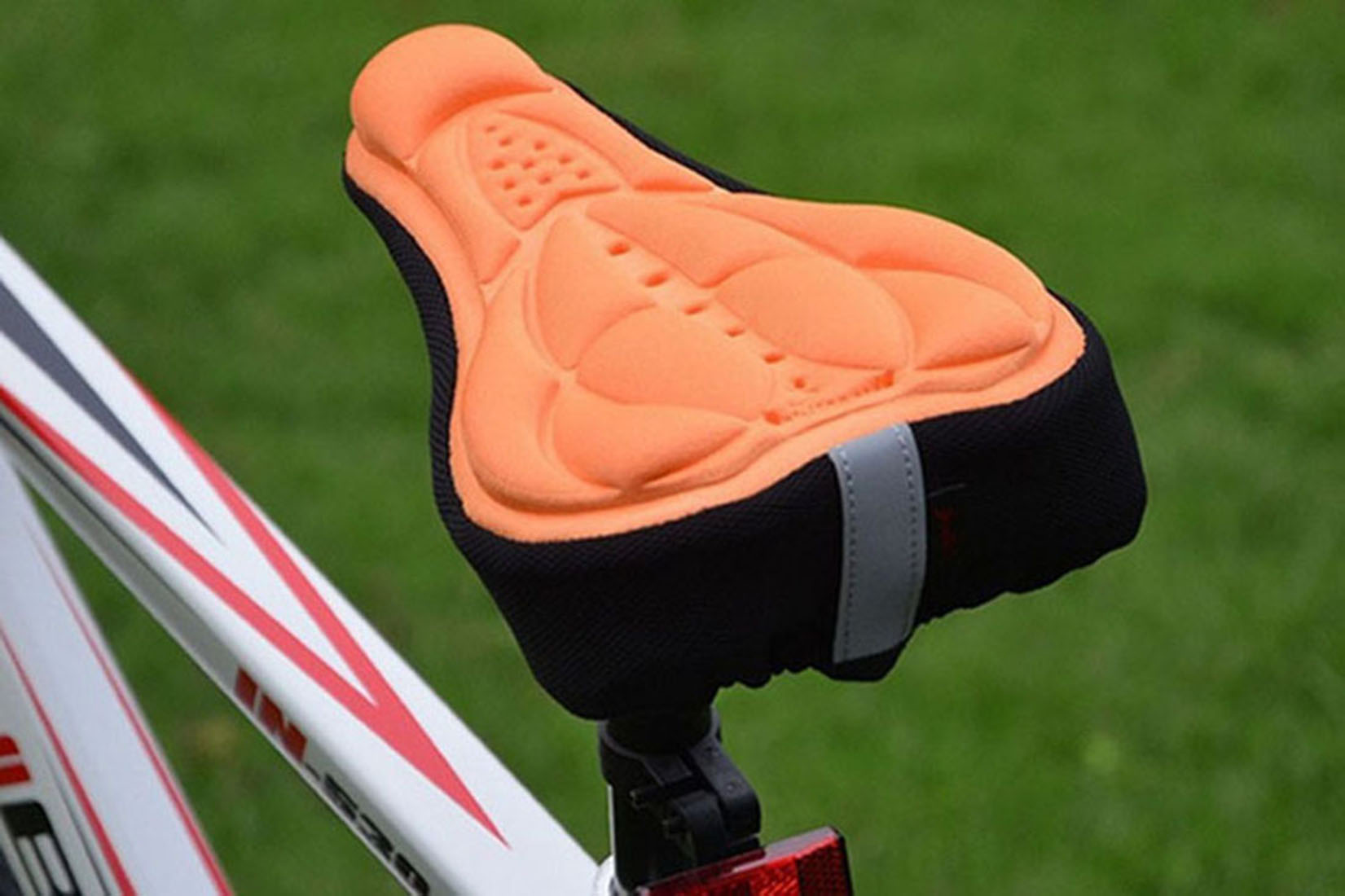 New Cycling Bicycle Bike Gel Pad Seat Saddle Cover Soft Cushion Unique Sports